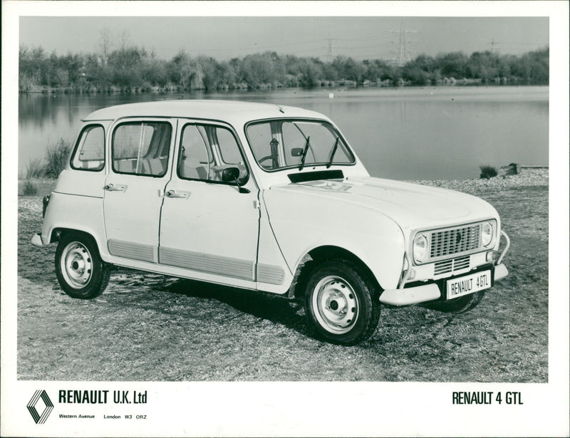 Cars : Classic/Veteran/Vintage - Vintage Photograph