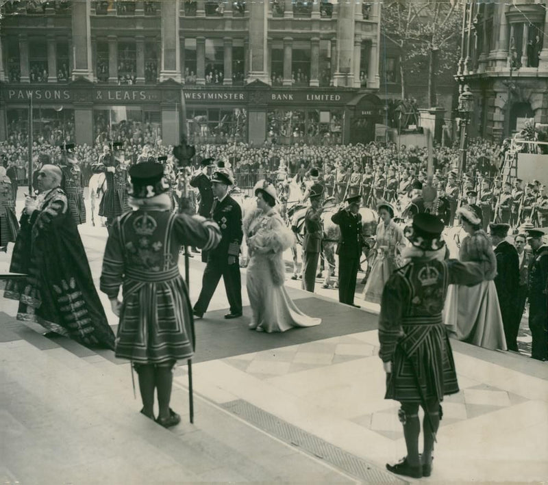 King George VI and Queen Elizabeth of England - Vintage Photograph