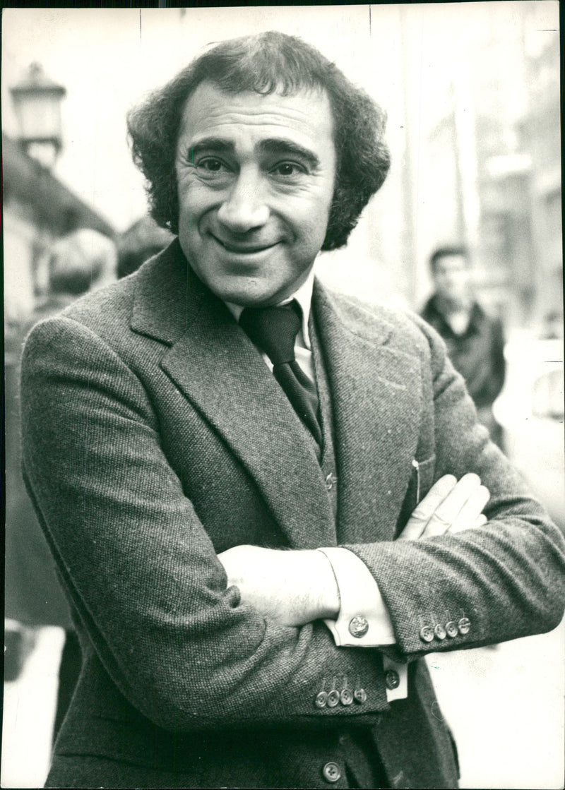 Lionel Bart was a writer and composer of British pop music . - Vintage Photograph