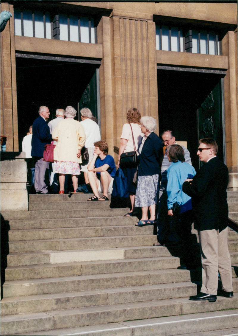 Princess Diana Funeral. - Vintage Photograph