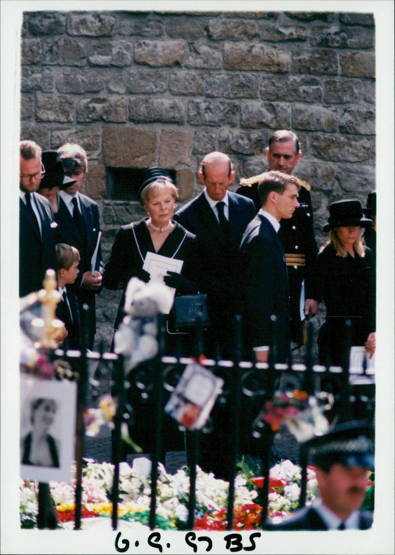 Princess Diana Funeral. - Vintage Photograph