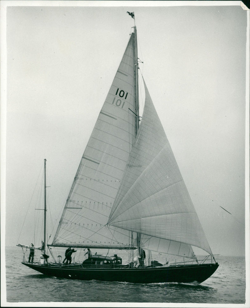 Refitted "Bloodhound" on first trials. - Vintage Photograph