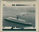 Queen Elizabeth 2 - Vintage Photograph
