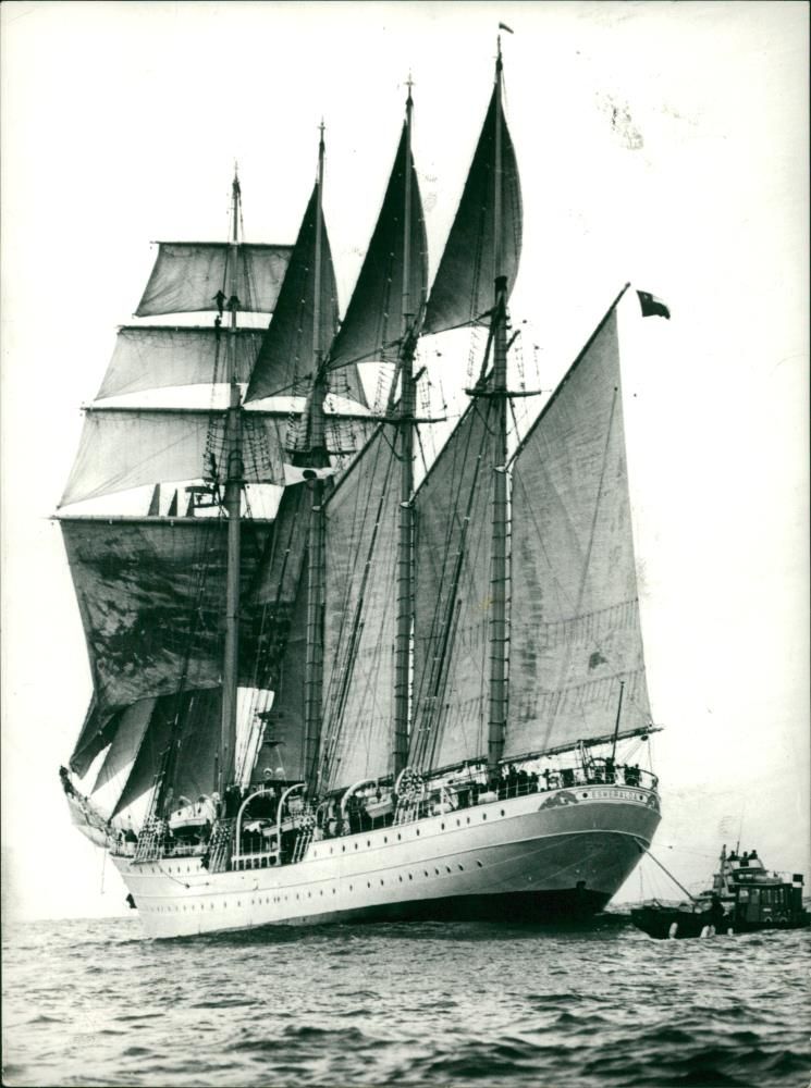 Shipping : Civilian : Sailing Ships A-F - Vintage Photograph