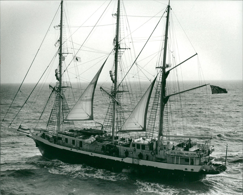 Shipping: Civilian: Sailing Ships - Vintage Photograph