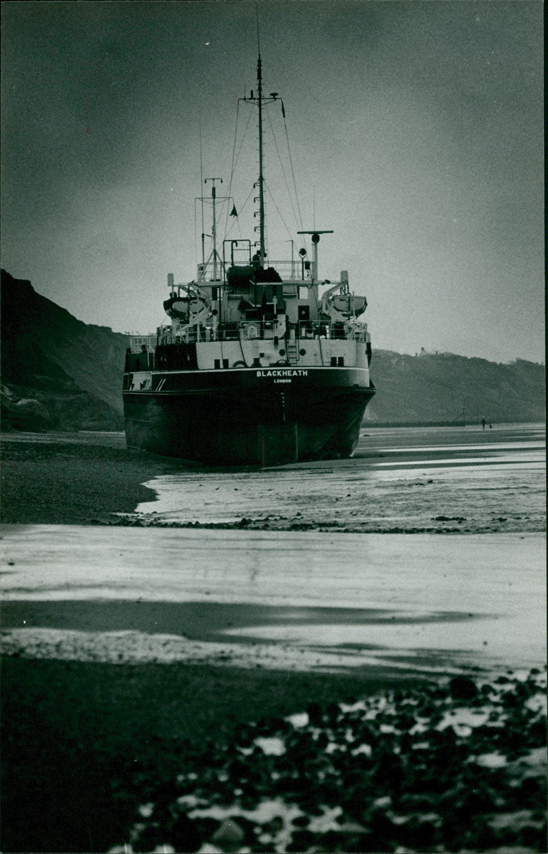 Tanker Blackheath at Trimingham - Vintage Photograph