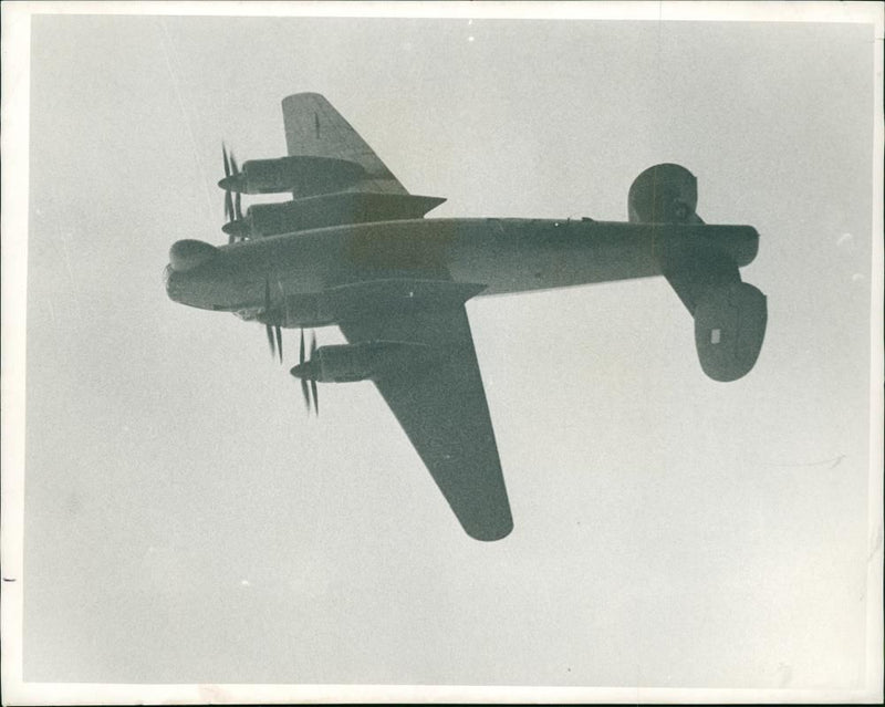 Aircraft: Military: Mystery Aircraft - Vintage Photograph