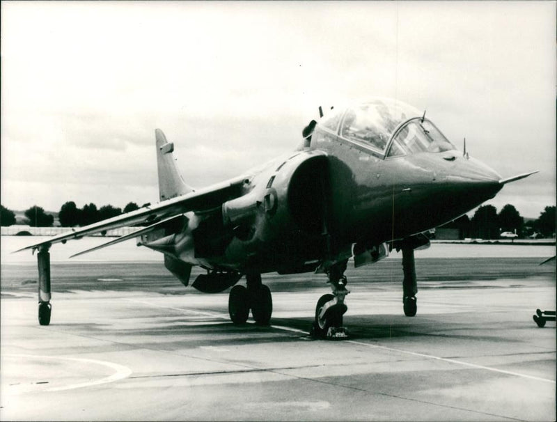 Aircraft: Military: Royal Navy Sea Harrier T4 - Vintage Photograph