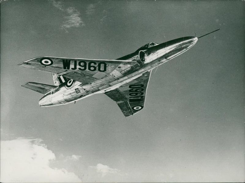 Aircraft: Military: Vickers Supermarince Swift - Vintage Photograph