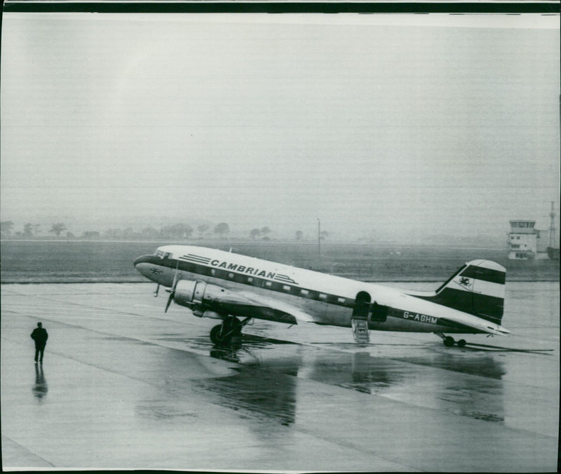 Dougles , A Plane of Dakota . - Vintage Photograph
