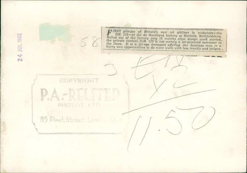 First glimpse of Britain's new jet airlainer. - Vintage Photograph