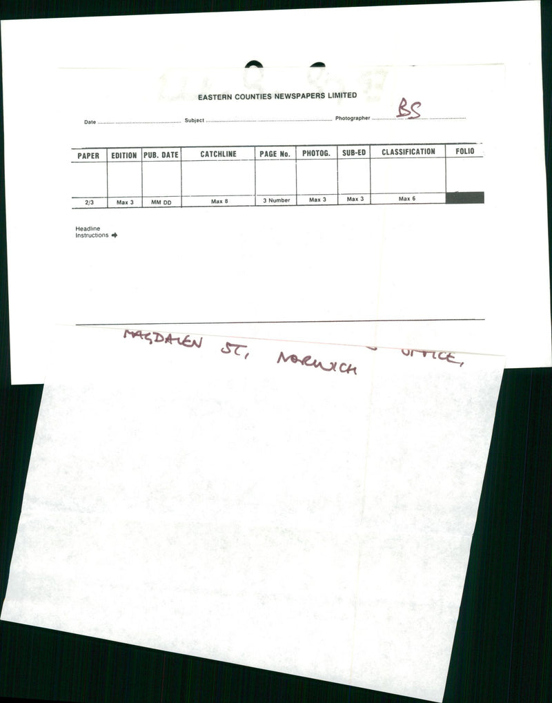 Militaryposter . - Vintage Photograph