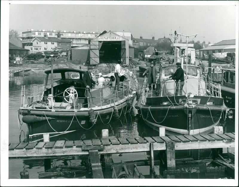 Lowestoft : Lifeboats - Vintage Photograph