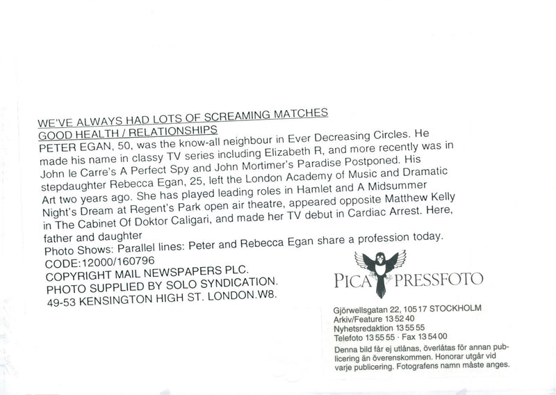 LEADING CARRES HAS JOHN SCREAMING GHTER RELAT ELIZABETH PLAYED MUSIC SERIES - Vintage Photograph