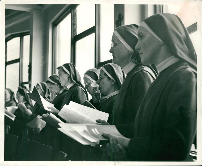 Little Sisters of the Assumption in Chapel Field Road. - Vintage Photograph