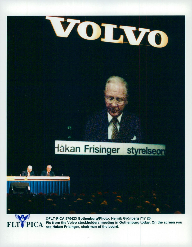 VOLVO HAKAN FRISINGER BOARDS GOTHENBURG HENRIK GRONBERG VOLV - Vintage Photograph