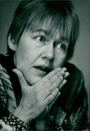 1987 OTHER REASON THINGS HAS MOTS HER ATERVANT TRIVALIZE YOU AND EKENAS MUS POET - Vintage Photograph