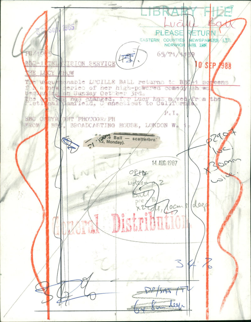 Lucille Ball. - Vintage Photograph