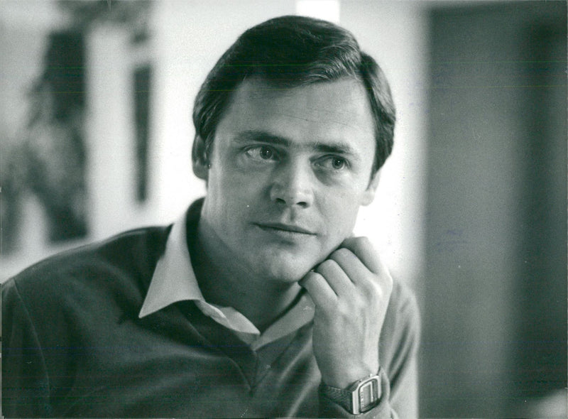 AND FRANSSON BILL SPEECHWRITER DAIBLADED GUN - Vintage Photograph