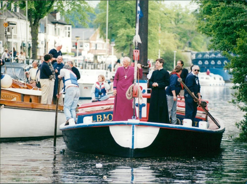 Wherry Albion - Vintage Photograph