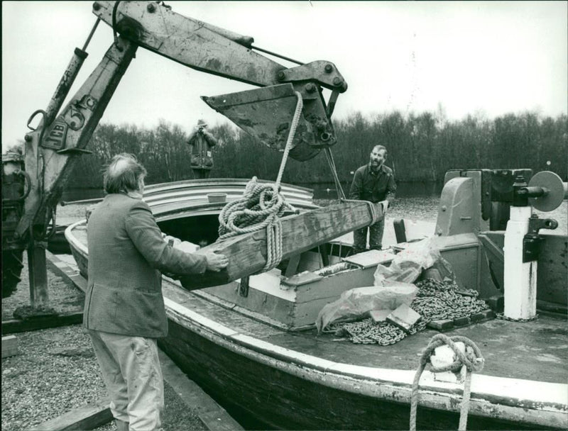 Wherry Albion - Vintage Photograph