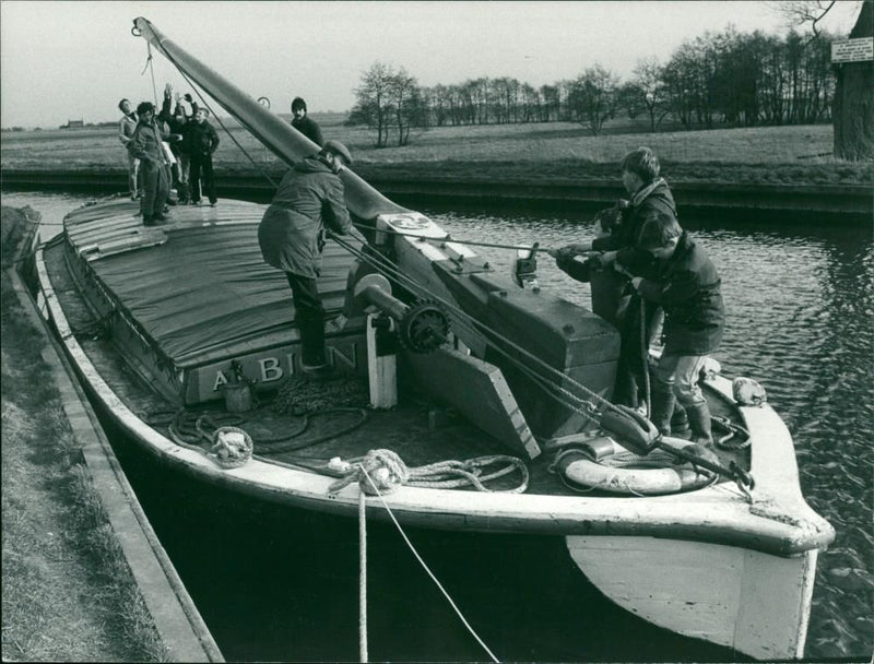 Wherry Albion - Vintage Photograph