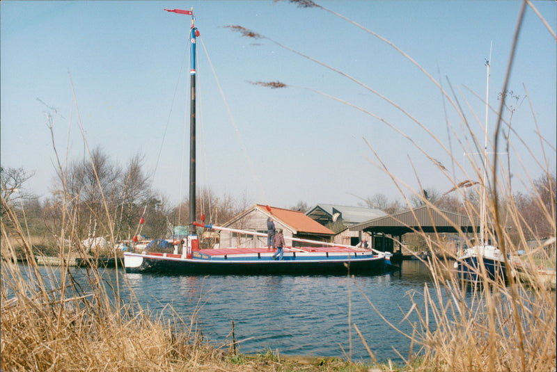 Wherry Albion - Vintage Photograph