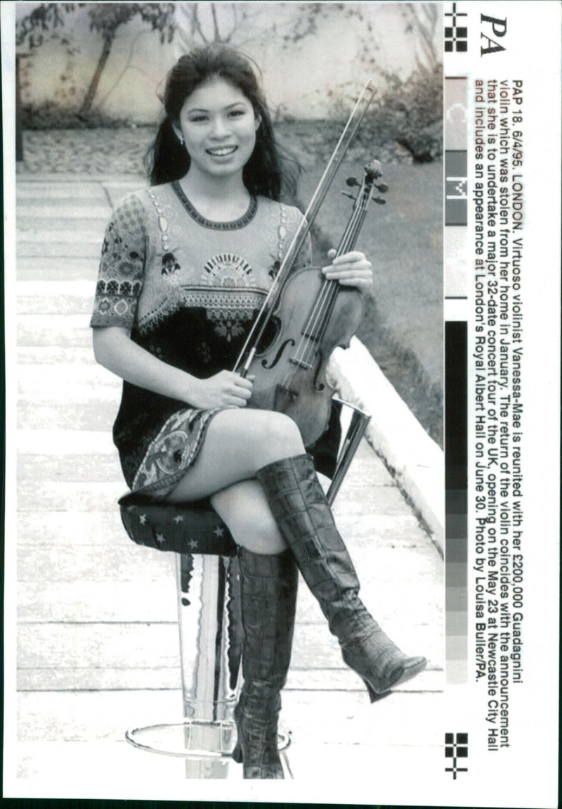 ALBERT CONCERT ROYAL - Vintage Photograph