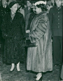Queen Louise and the Duchess of Harrar at the Central Station - Vintage Photograph