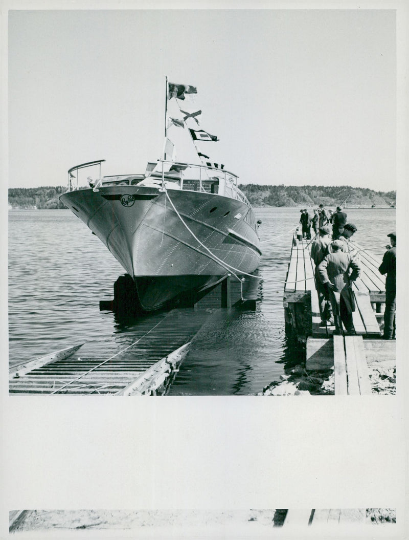 Launching 1949-1959 - Vintage Photograph