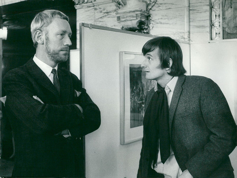 Max von Sydow discussed in the drama's marble foyer with his colleague from England, Ronald Pickup - Vintage Photograph