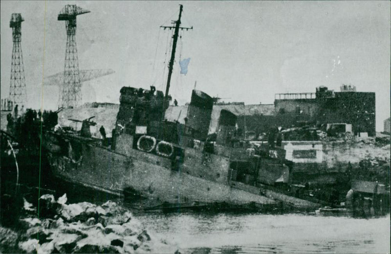 War & Warfare: - Vintage Photograph