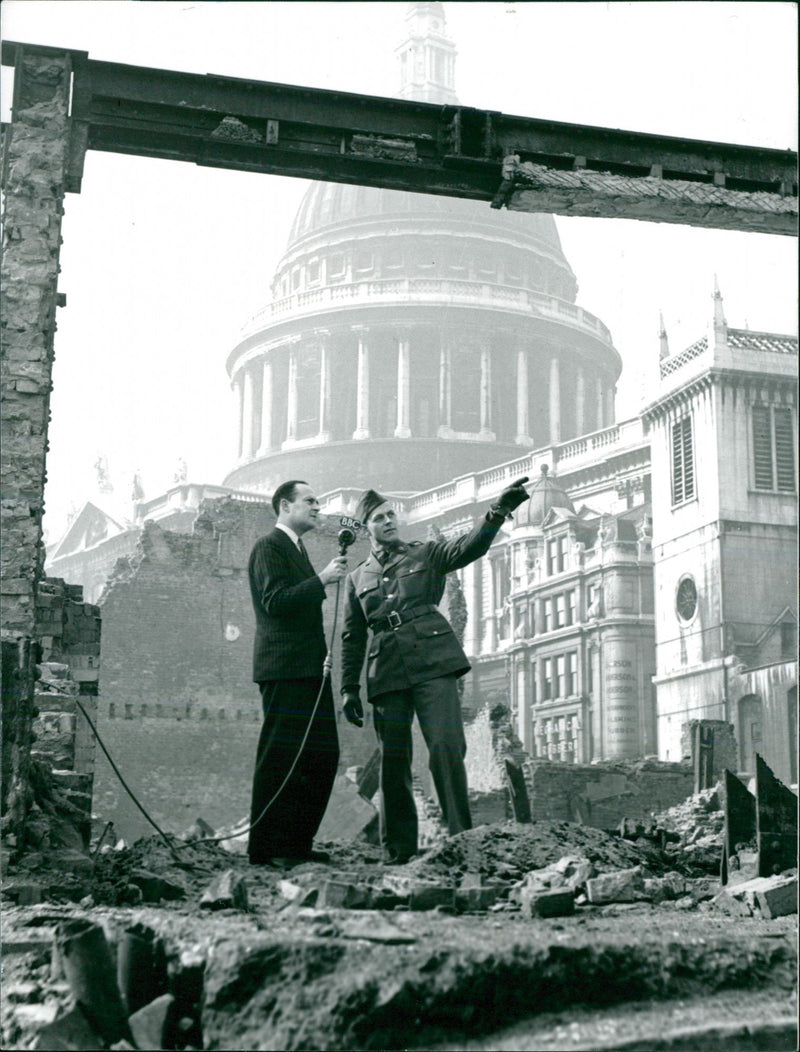 War & Warfare:Robin Duff - Vintage Photograph