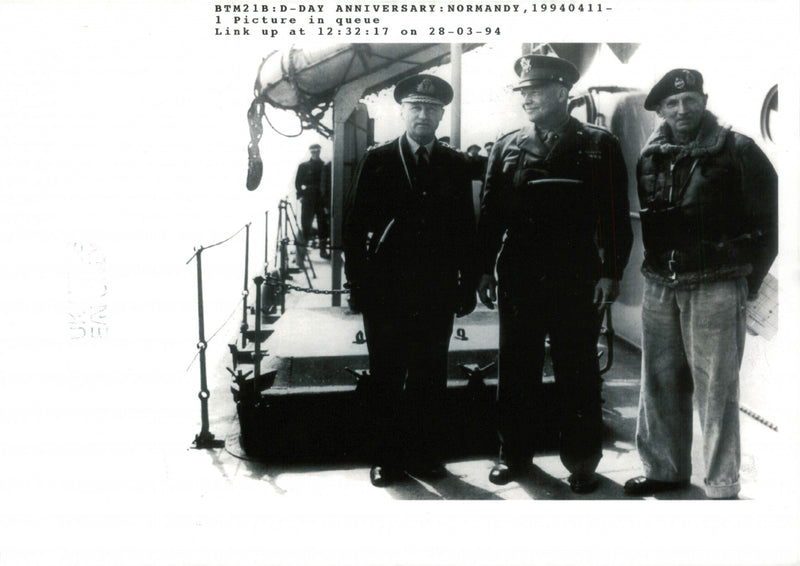 1994 MUSICIAN - Vintage Photograph