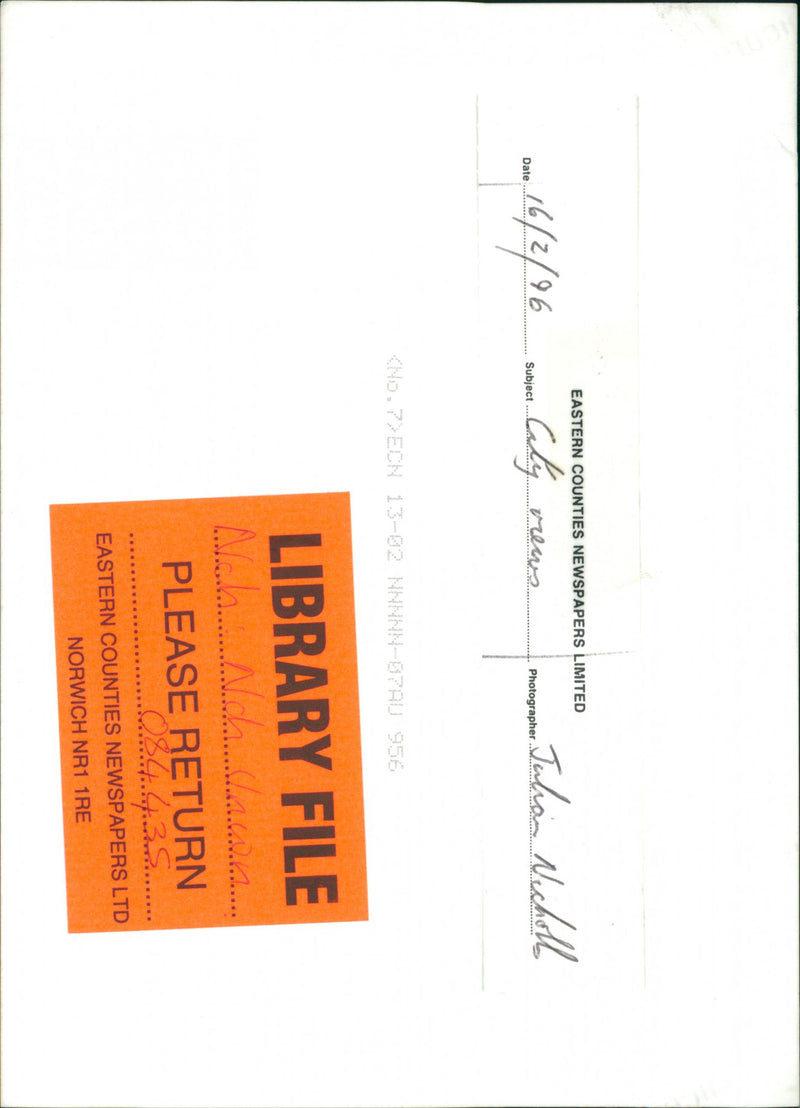 SINGER WRITER - Vintage Photograph