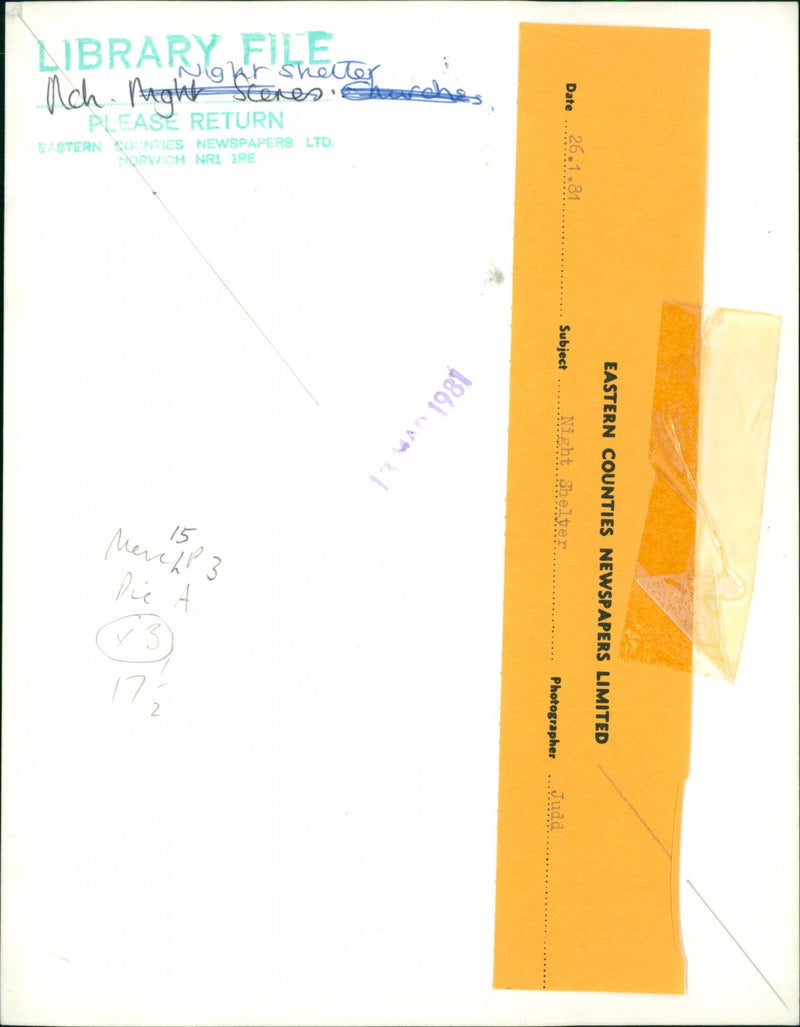 SINGER WRITER - Vintage Photograph