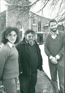 SINGER WRITER - Vintage Photograph