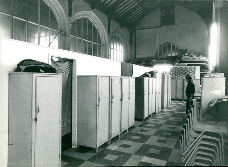 SINGER WRITER - Vintage Photograph