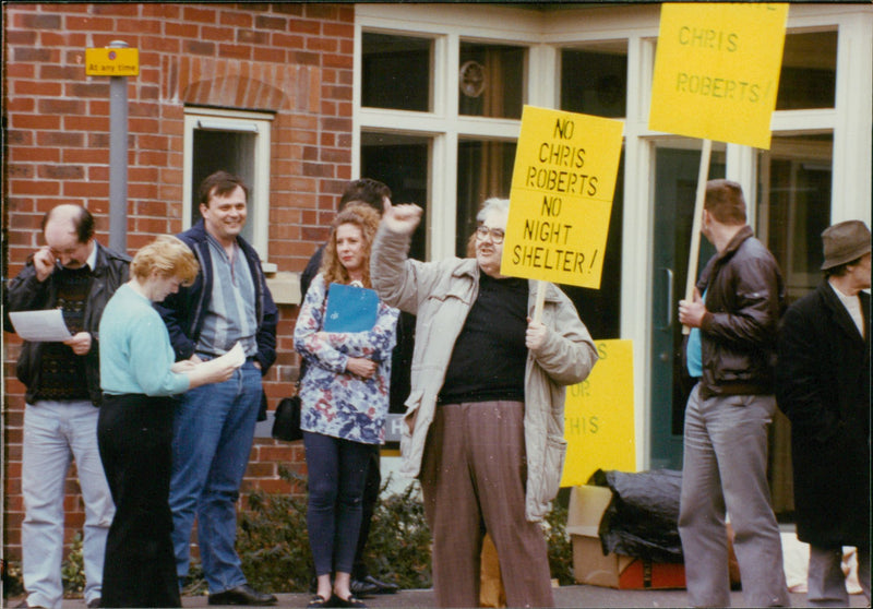 STAR SINGER WRITER - Vintage Photograph