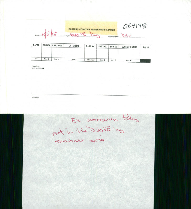 WAR VEDAY C:Ex servicemen. - Vintage Photograph