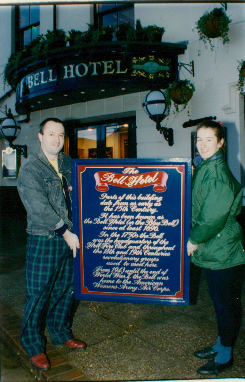 Public Houses A-B:Signwriter Neil and his wife - Vintage Photograph