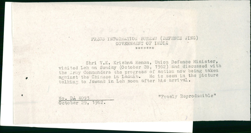 SHRI V.K. KRISHNA MENON UNION DEFENCE MINISTER. - Vintage Photograph