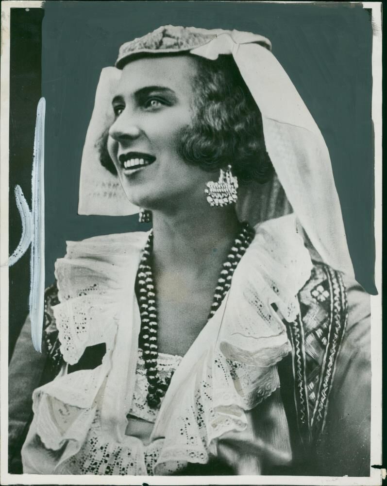 King imberto and queen maria jose: - Vintage Photograph