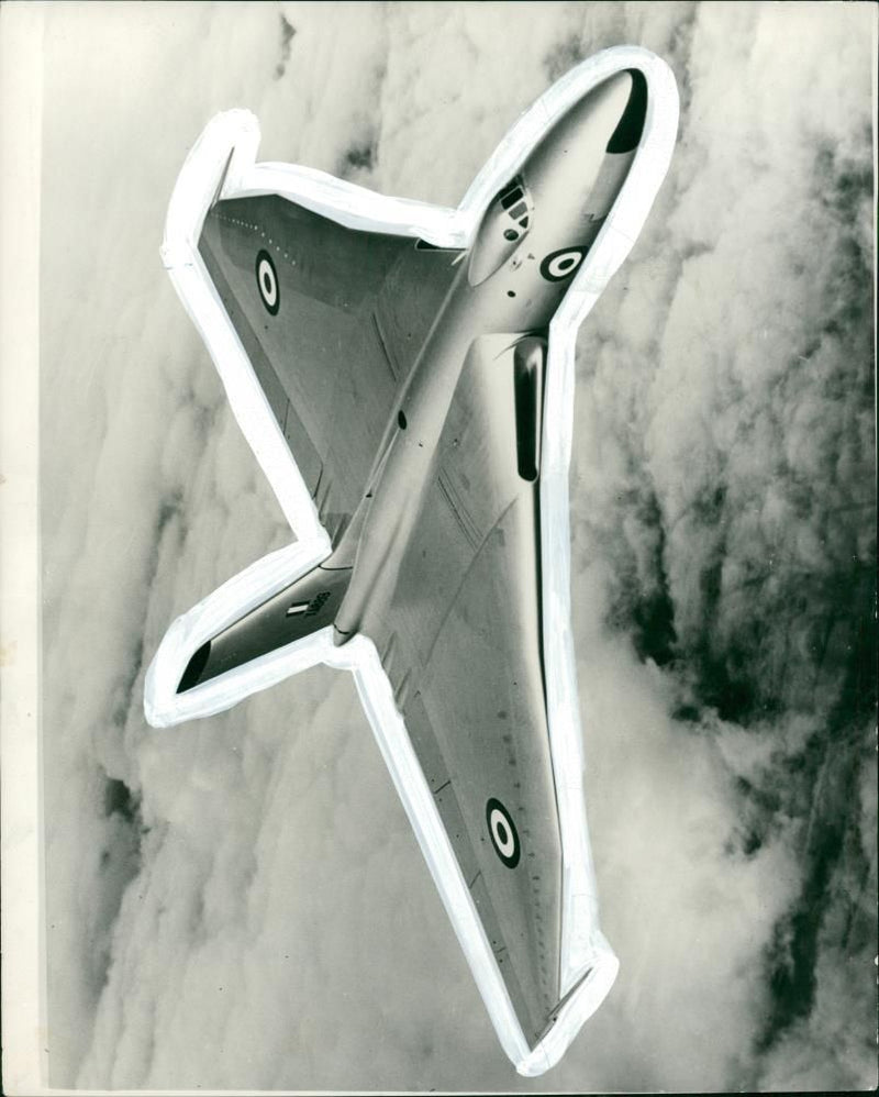 Avro Vulcan Strategic bomber. - Vintage Photograph