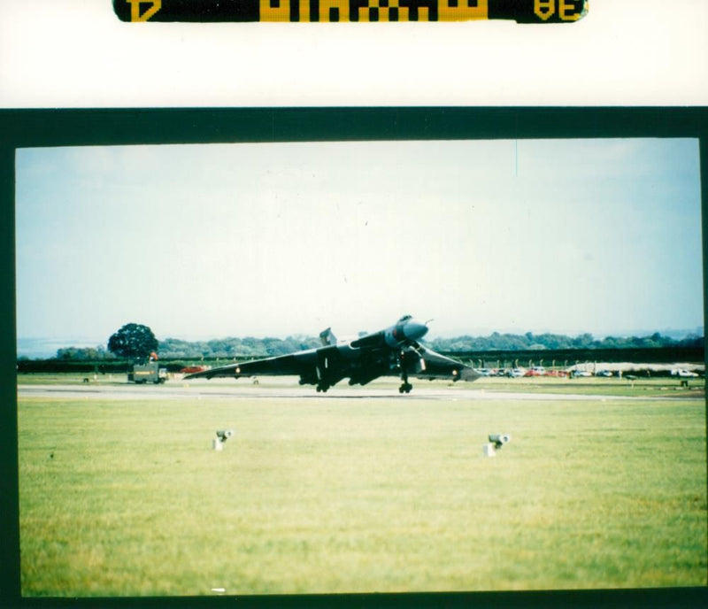 Avro Vulcan Strategic bomber. - Vintage Photograph