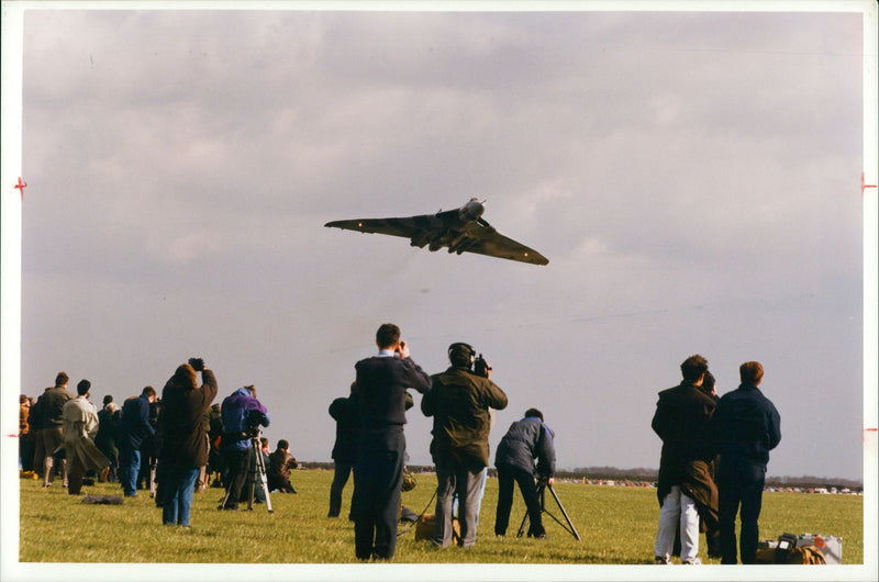 Avro Vulcan Strategic bomber. - Vintage Photograph