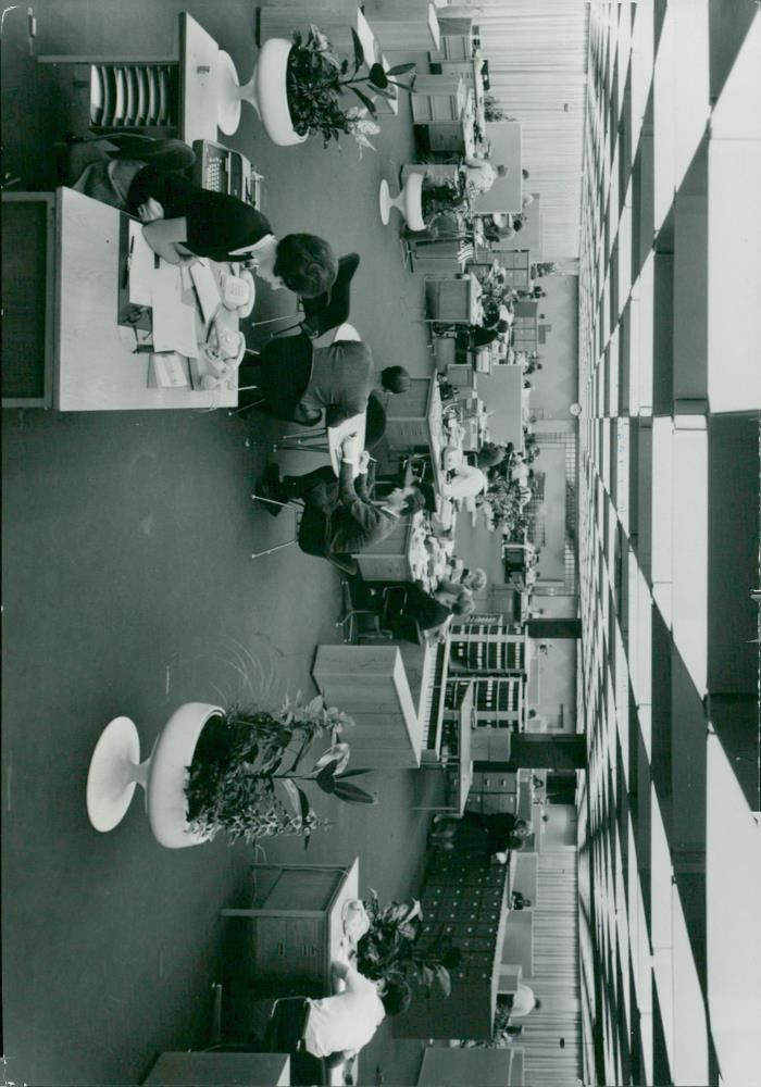 Volvo Europe, 20 office landscapes in the new headquarters. - Vintage Photograph