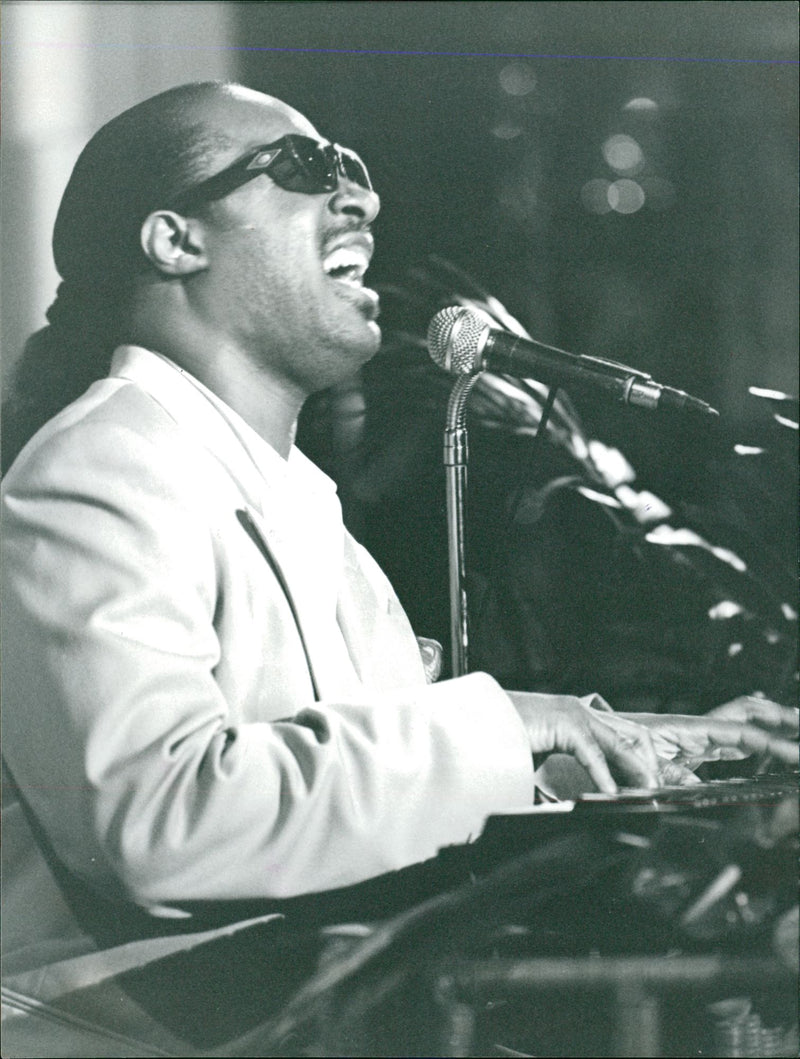 Stevie Wonder. - Vintage Photograph