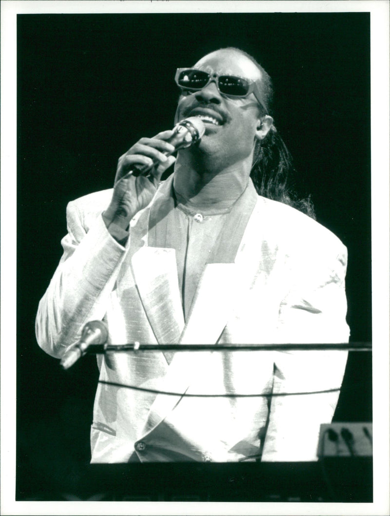 Stevie Wonder. - Vintage Photograph