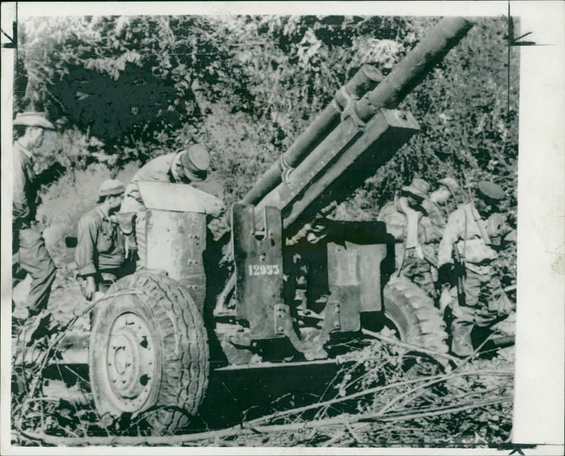 Laos War: Laotian Government Troops. - Vintage Photograph